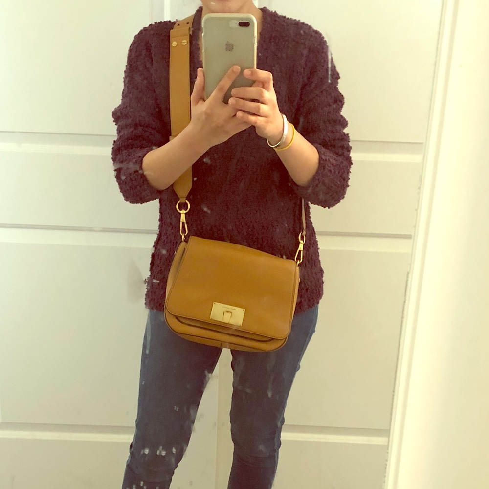 Pre-loved authentic Marc Jacobs bag